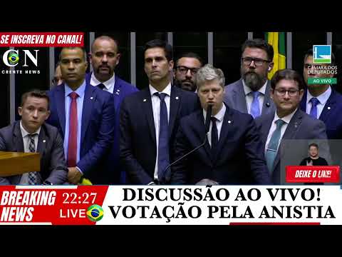 IMAGENS HISTÓRICAS: O PLENÁRIO FOI TOMADO PELA VOTAÇÃO HISTÓRICA PELA ANISTIA!
