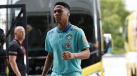 Corinthians abre negociação por Wendell, do Porto, e tem concorrência de rivais