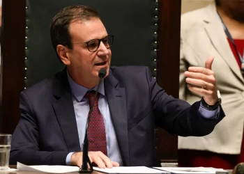Eduardo Paes reformula projeto de segurança para o Rio e promete combate à criminalidade