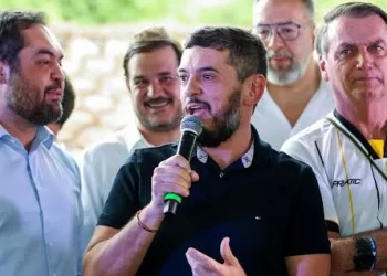 Bolsonaro decide não apoiar Castro e Bacellar em Eleições no Rio “esses dois não tem palavra”