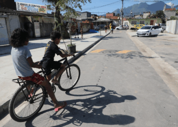 Bairro Maravilha transforma ruas da Cidade de Deus e do Itanhangá com obras de urbanização