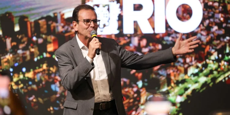 Nova pesquisa indica vitória de Eduardo Paes no primeiro turno na disputa pelo governo do RJ